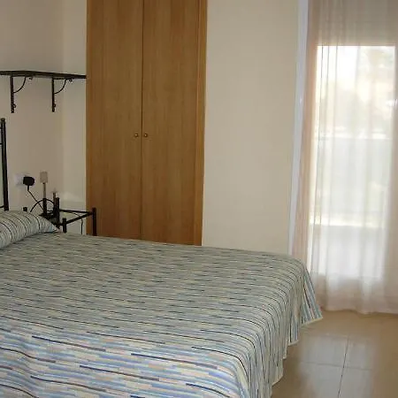 Marina Playa Faisa Apartment